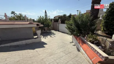 House in Los Girasoles photo 23