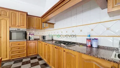 Terraced House in Centre photo 29