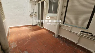 Apartment on Carrer del Romaní photo 3