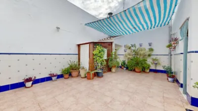 House on Carrer de Bonaire photo 48