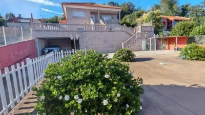 House on Vilela-Tiran Street photo 37