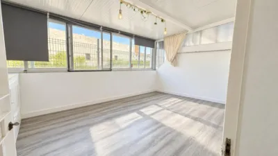 Apartment on Avda. Reyes Catolicos photo 4