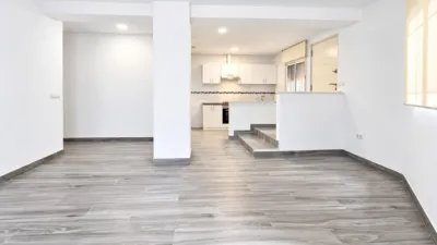 Apartment in Plaza Santa Faz photo 2