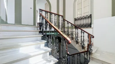 Terraced House in Centre photo 3