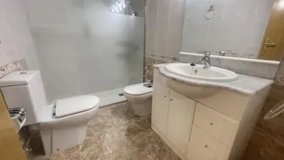 Flat for sale on Carrer de Lavoisier photo 31