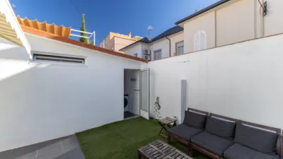 Semi-detached house on Calle de Ángel de Diego Roldán photo 8