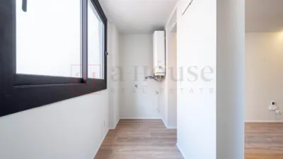 Apartment on Carrer del Consell de Cent photo 14
