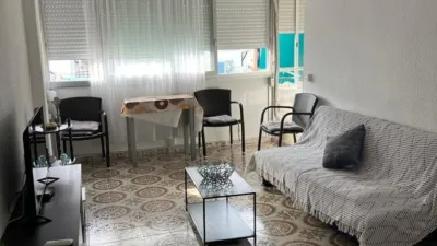 Apartment on Maestro Luis Torregrosa Street photo 3