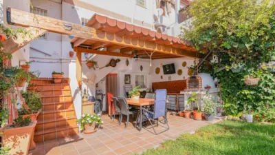 Terraced house in Airport Zone photo 17