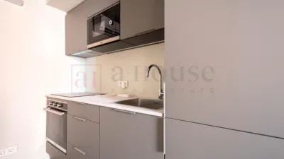 Apartment on Carrer del Consell de Cent photo 7