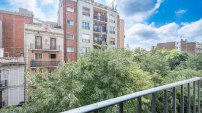 Apartment on Carrer del Consell de Cent photo 22
