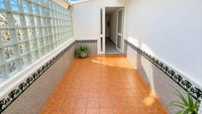 Apartment on Avda. Reyes Catolicos photo 16
