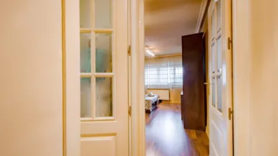 Apartment on Calle Cgdor Diego Valderrabano photo 6