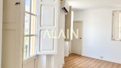 Apartment in Corts photo 10