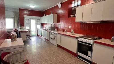 Chalet on Ramón Otero Pedrayo Street photo 8