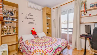 Terraced house in Airport Zone photo 50