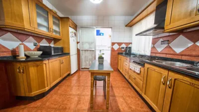 Flat on Calle de Ramón y Cajal photo 32