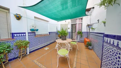 Flat on Calle de Ramón y Cajal photo 37