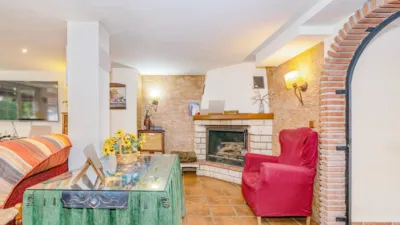 Terraced house in Airport Zone photo 9