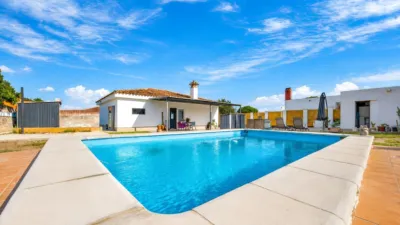 Chalet in Pelagatos - Pago del Humo photo 42