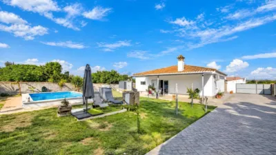 Chalet in Pelagatos - Pago del Humo photo 4
