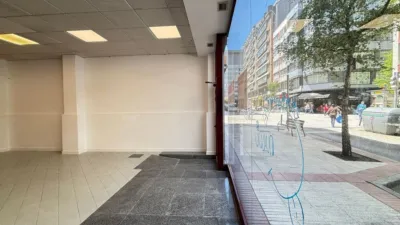 Local comercial en alquiler en Calle del Alcalde Lens, 31 - Vista 4