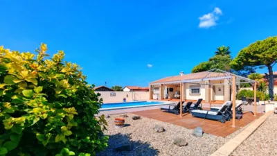 Chalet in Las Lagunas - Campano photo 3