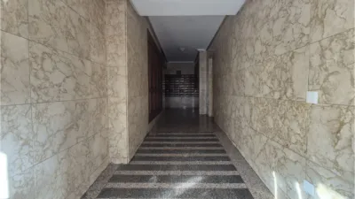 Apartment in Sector 8 photo 13