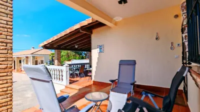 Chalet in Las Lagunas - Campano photo 13