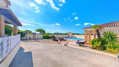 Chalet in Las Lagunas - Campano photo 4