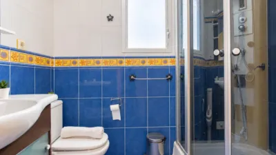 Apartment on Carrer de Plus Ultra photo 21