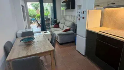 Apartment on Carrer del Port Joan photo 3