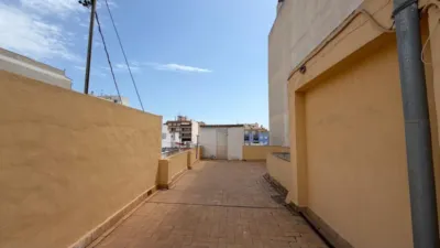 Apartment on Calle Hermanos Bazán photo 31
