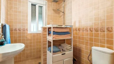 Chalet in Las Lagunas - Campano photo 32