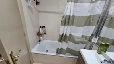 Apartment in Universidad - Las Huelgas photo 22