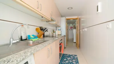 Apartment on Nou D'Octubre Street photo 22