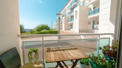 Apartment on Nou D'Octubre Street photo 5