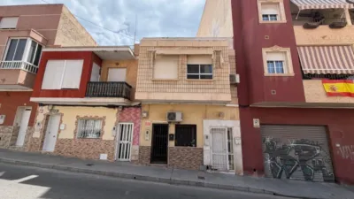 Apartment on Calle Hermanos Bazán photo 39