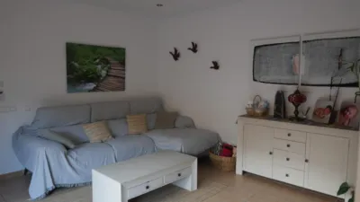 Chalet on Carrer Ronda del Nord photo 28