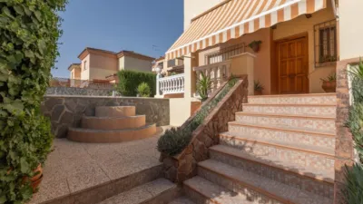 Chalet on Camino Albarrate photo 4