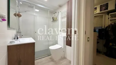 Apartment on Avinguda de Josep Tarradellas photo 17