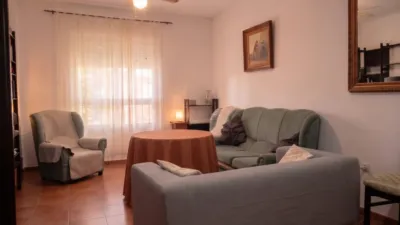 Terraced house on Calle de Miguel Hernández photo 9