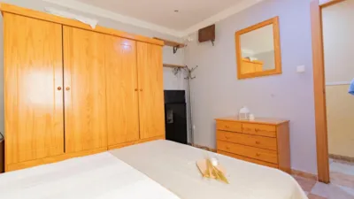Apartment on Carrer de Plus Ultra photo 11