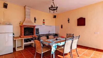 Chalet in Las Lagunas - Campano photo 41