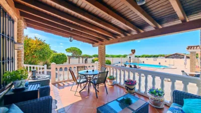 Chalet in Las Lagunas - Campano photo 8