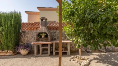 Chalet on Camino Albarrate photo 60