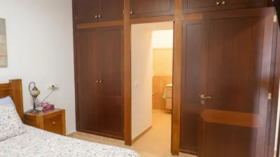 Chalet on Carrer Ronda del Nord photo 10
