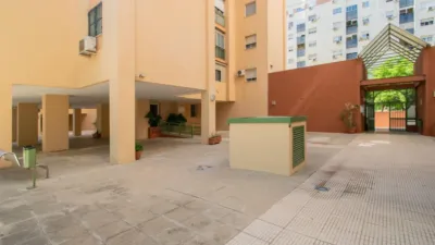 Apartment in Grupo Parqueflores V Phase photo 2