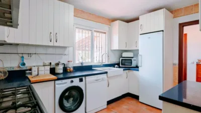Chalet in Las Lagunas - Campano photo 20