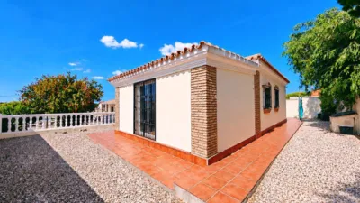 Chalet in Las Lagunas - Campano photo 34